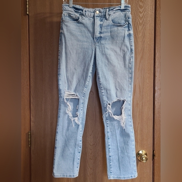 Good American Good Classic Distressed High-Rise Slim Jeans - Picture 2 of 8